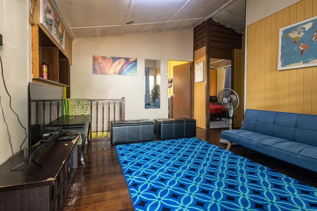 Aiza Homestay Opposite Abang Strawberry Taman Sedia Tanah Rata Exteriér fotografie