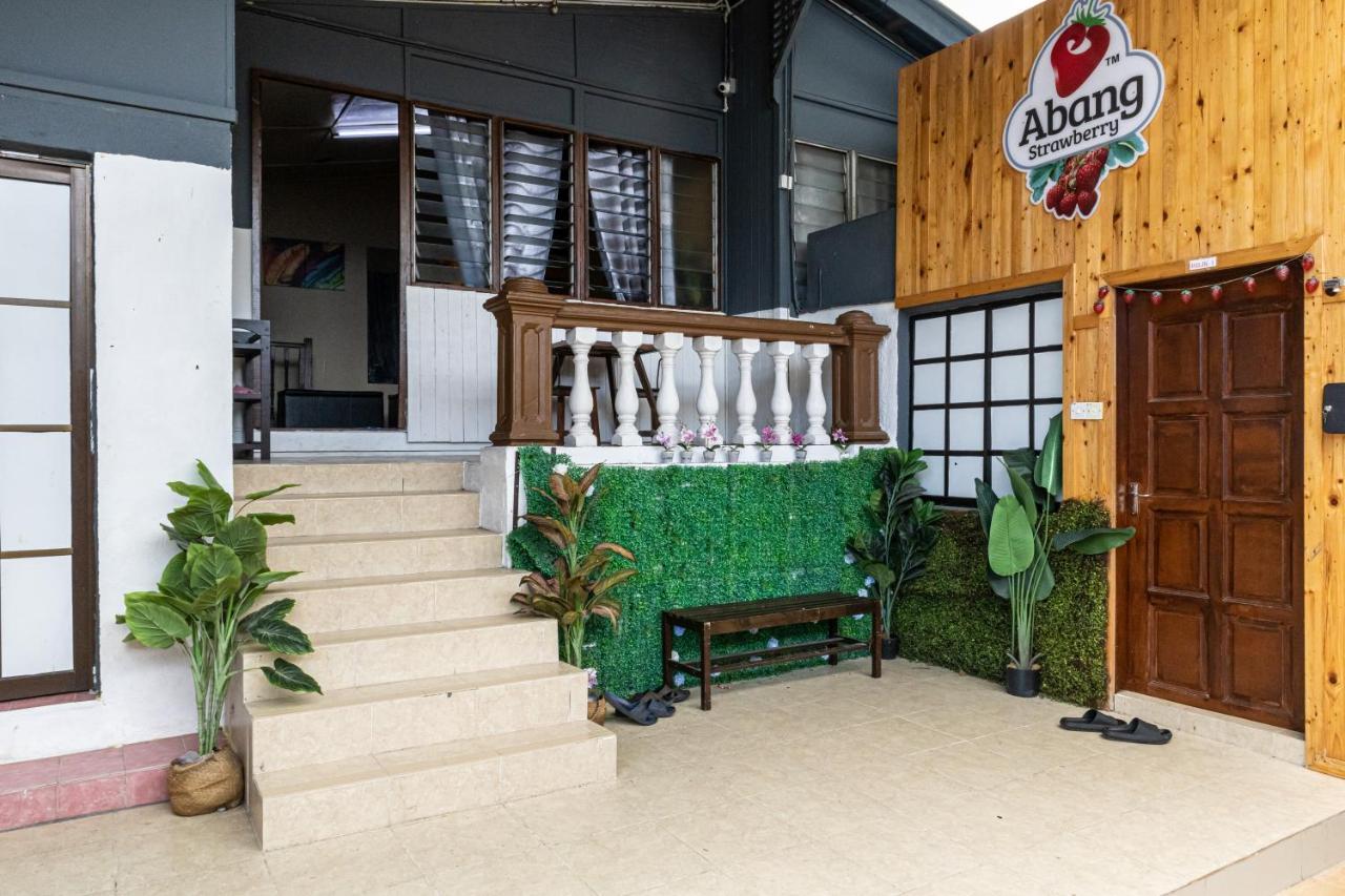Aiza Homestay Opposite Abang Strawberry Taman Sedia Tanah Rata Exteriér fotografie